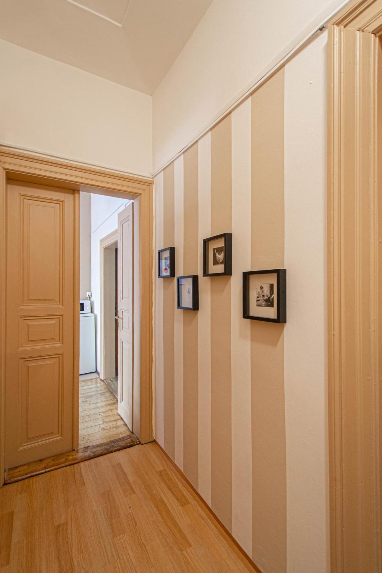 For Celebrations Spacious 3Bdr Apartment With Balcony Prague Exterior photo