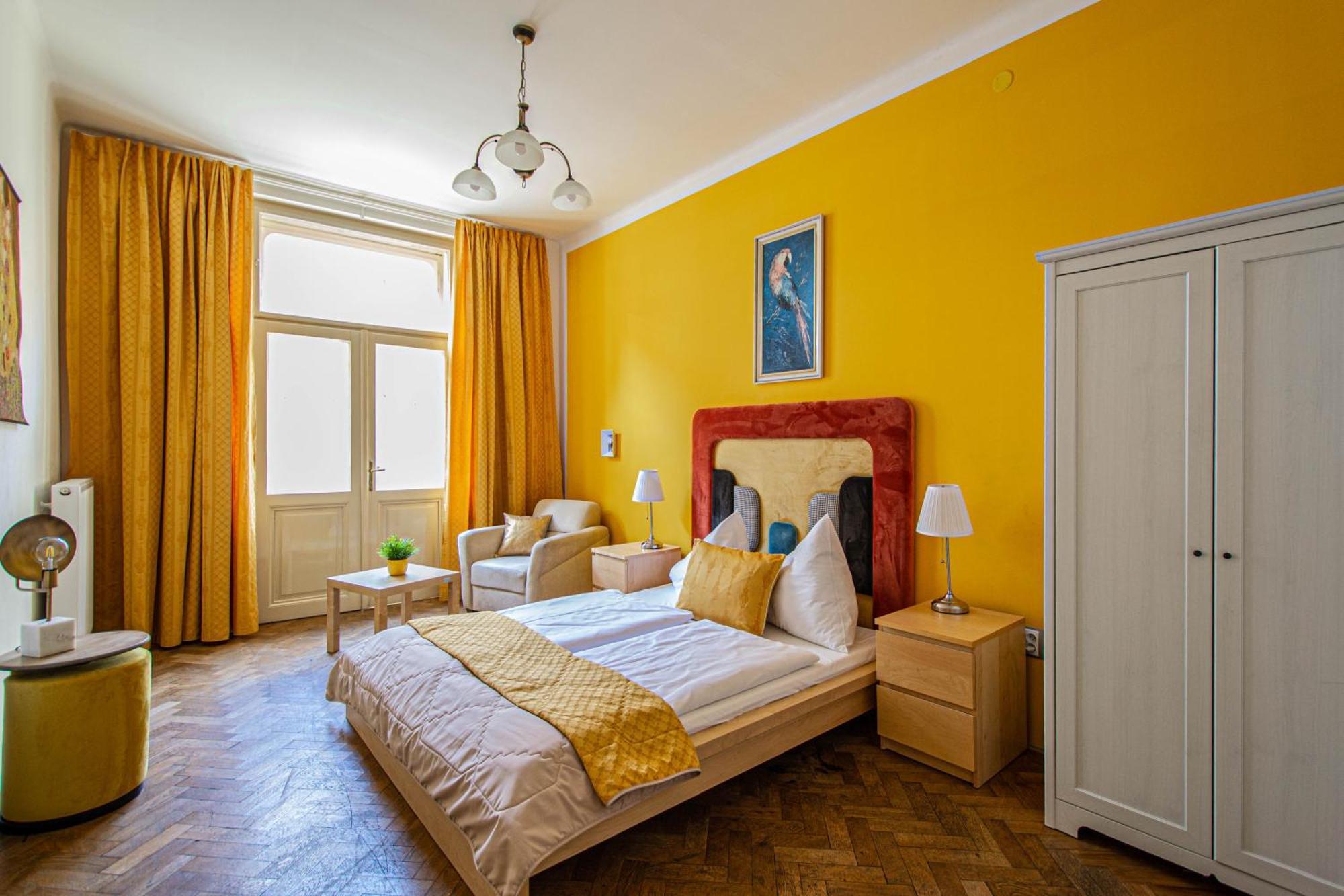 For Celebrations Spacious 3Bdr Apartment With Balcony Prague Exterior photo